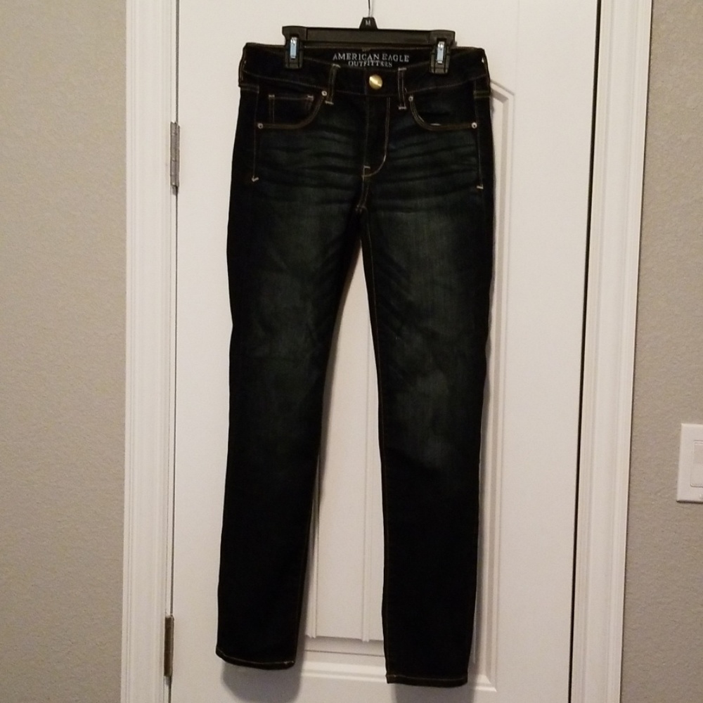American Eagle Ankle Jeans Size 2
